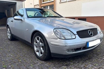 Mercedes-Benz SLK 230 157.000 km 3.100 &euro; Wöllstadt 61206