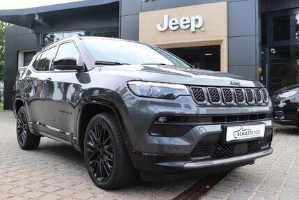 Jeep Compass 11.080 km 32.775 &euro; Potsdam 14482