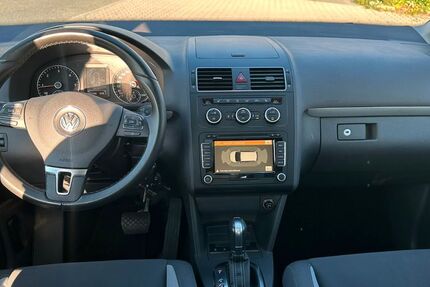 VW Touran 191.500 km 7.950 &euro; Fürth 90763