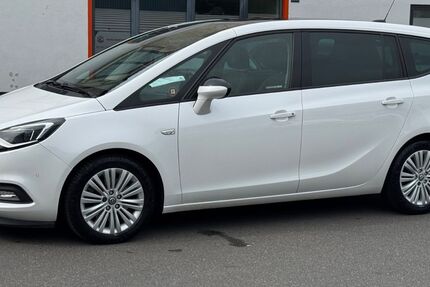 Opel Zafira 157.000 km 13.799 € Frankfurt am Main 60314