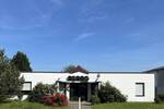 ***Lagerhalle, Büros, Parkflächen, Ausbaureserve, große Freifläche...in MG-Giesenkirchen***