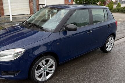 Skoda Fabia 87.000 km 4.850 &euro; Mönchengladbach 41199