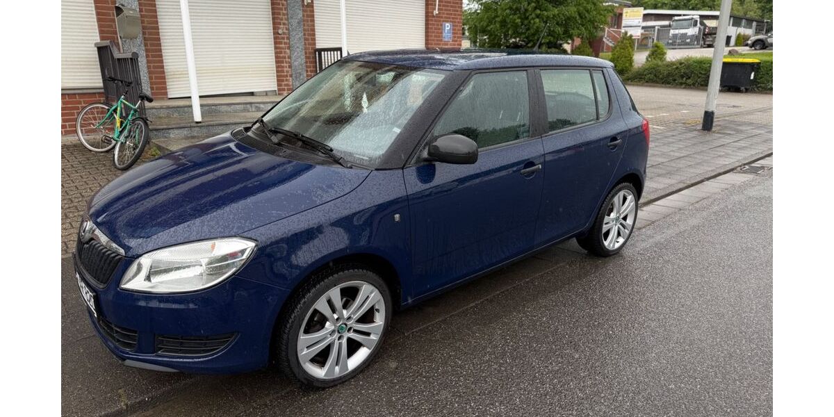 Skoda Fabia 87.000 km 4.850 &euro; Mönchengladbach 41199