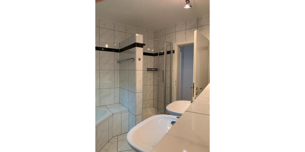 Erdgeschoßwohnung Boppard - 3 Zimmer, 98 m&sup2;, 258.000&euro; | Angebot:26996724