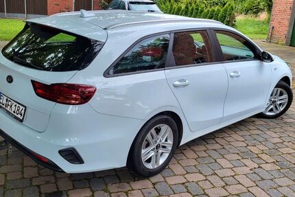 Kia ceed / Ceed 128.000 km 15.500 &euro; Emsbüren 48488