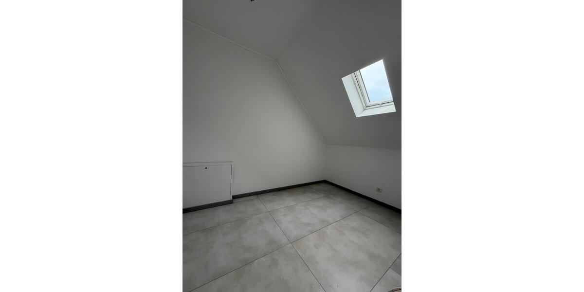 Doppelhaushälfte Salzhausen - 5.5 Zimmer, 120 m&sup2;, 1.800&euro; | Angebot:26319210