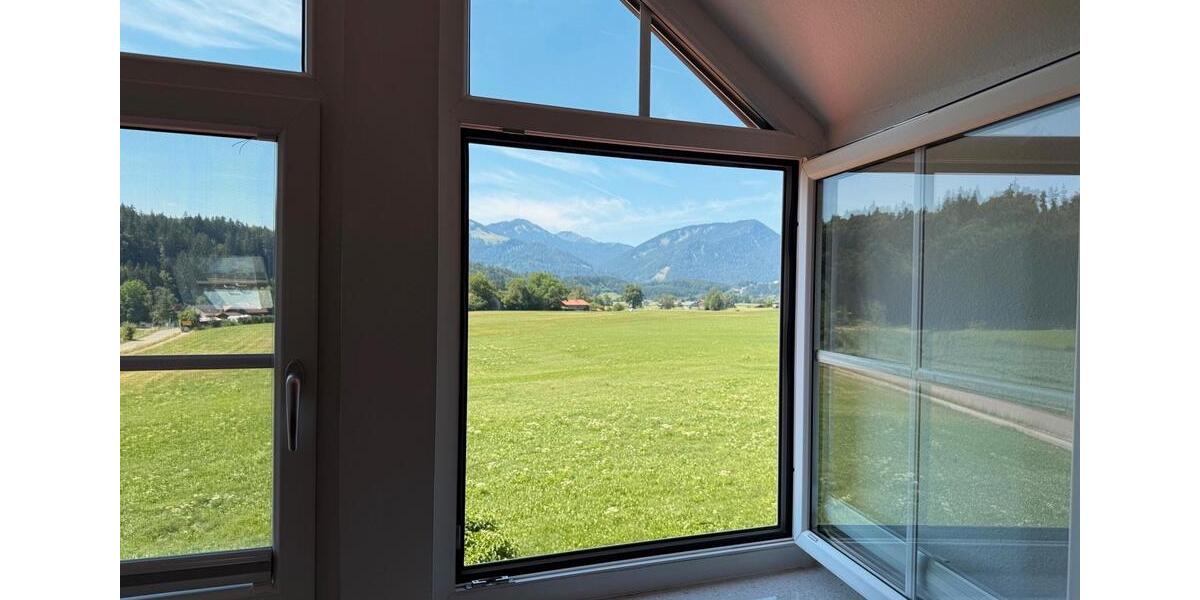 Reihenhaus Rettenberg - 4 Zimmer, 145 m&sup2;, 680.000&euro; | Angebot:27082048