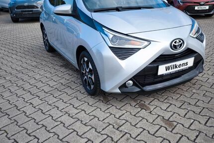 Toyota Aygo (X) 31.000 km 12.300 € Lohne 49393