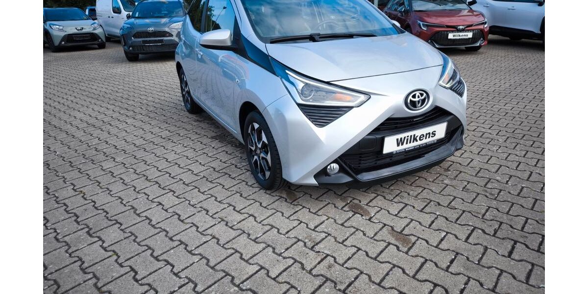 Toyota Aygo (X) 31.000 km 12.300 € Lohne 49393