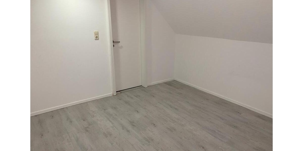 Etagenwohnung Bad Salzuflen - 3 Zimmer, 68 m&sup2;, 975&euro; | Angebot:26321245