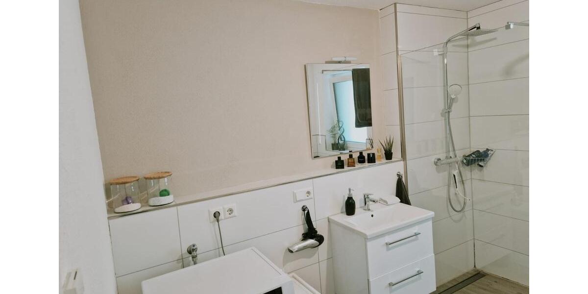 Erdgeschoßwohnung Karlsdorf-Neuthard Neuthard - 2 Zimmer, 65 m&sup2;, 800&euro; | Angebot:25933498