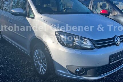VW Touran 192.800 km 9.900 &euro; Demmin 17109