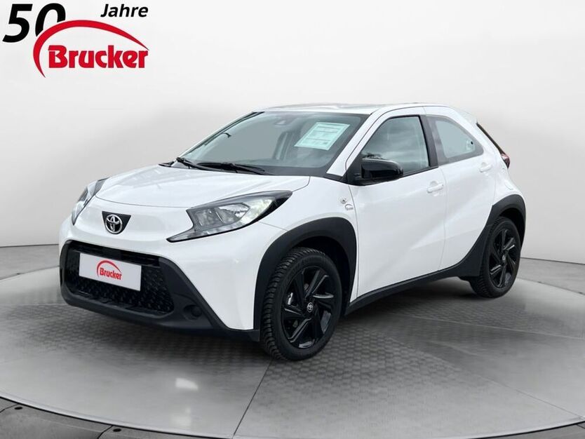 Aygo (X)