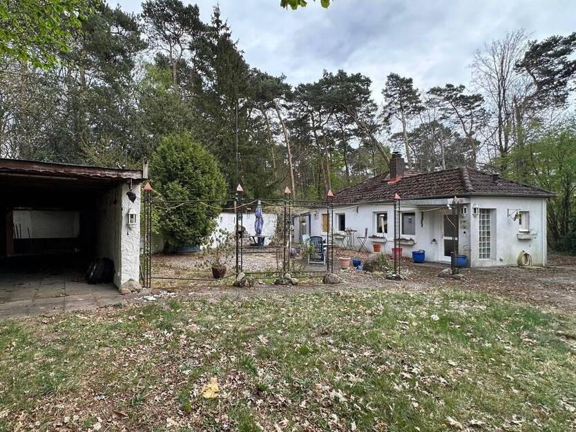 Bielefeld-Senne: Grundstück im Außenbereich der Windflöte | 8.294 m² | Resthaus