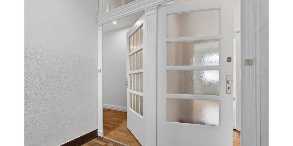 Etagenwohnung Karlsruhe / Südweststadt Südweststadt - 2 Zimmer, 60 m&sup2;, 280.000&euro; | Angebot:25970487