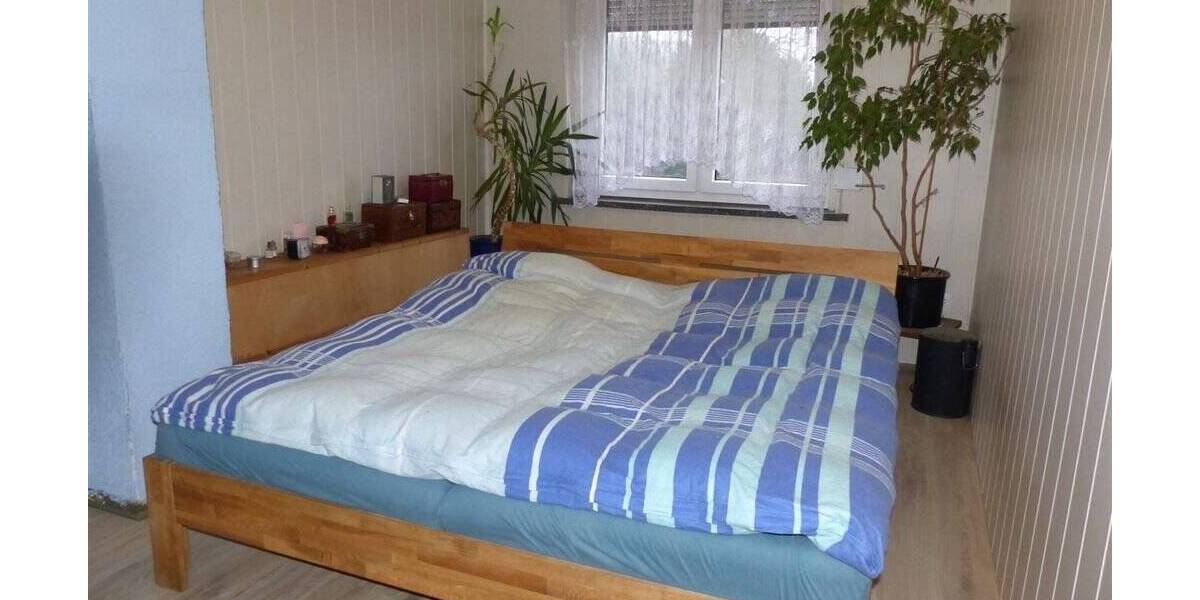 Einfamilienhaus Elsterwerda - 1 Zimmer, 227 m&sup2;, 179.000&euro; | Angebot:25667367