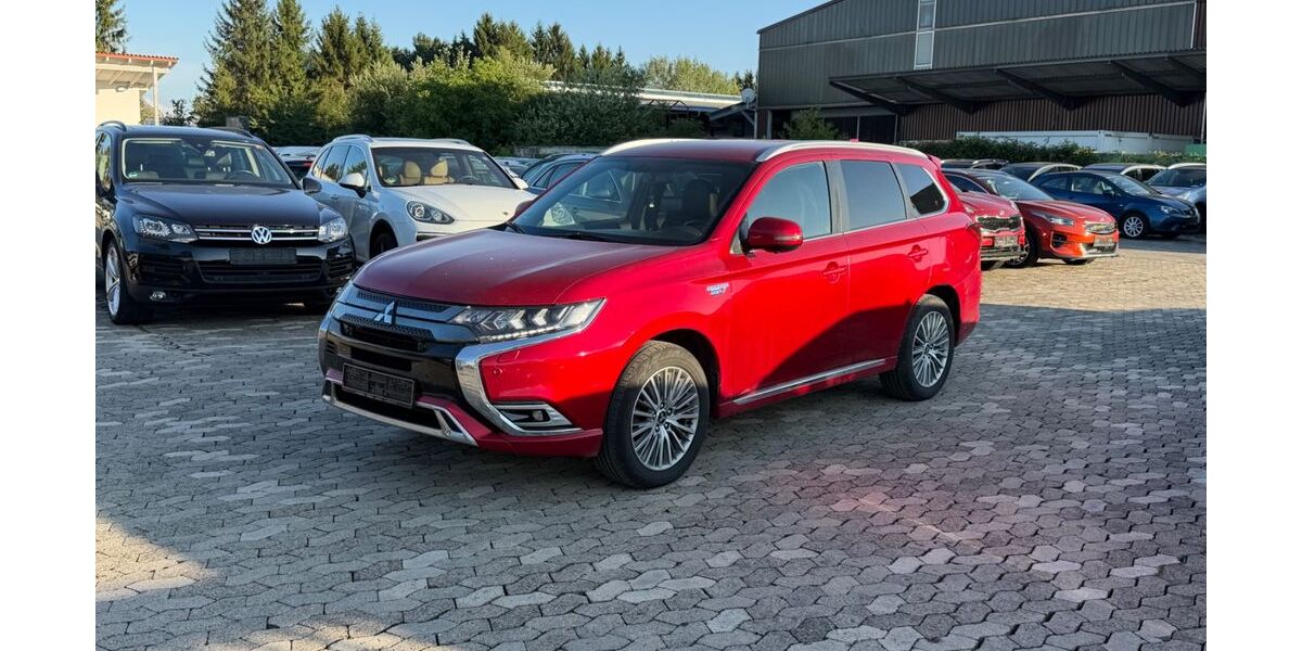 Mitsubishi Outlander 210.000 km 12.450 &euro; Erbach bei Ulm 89155