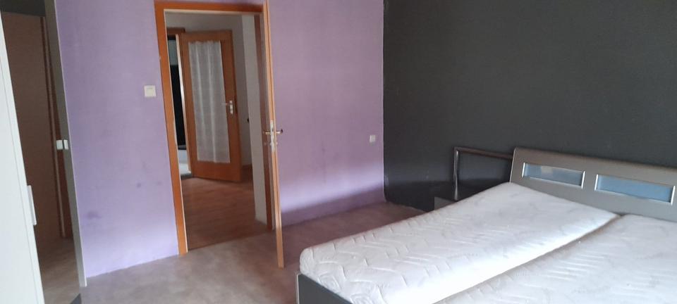 Einfamilienhaus Völklingen - 6 Zimmer, 160 m&sup2;, 125.000&euro; | Angebot:26917508