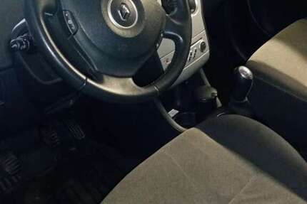 Renault Modus 97.570 km 1.690 &euro; Kelsterbach 65451