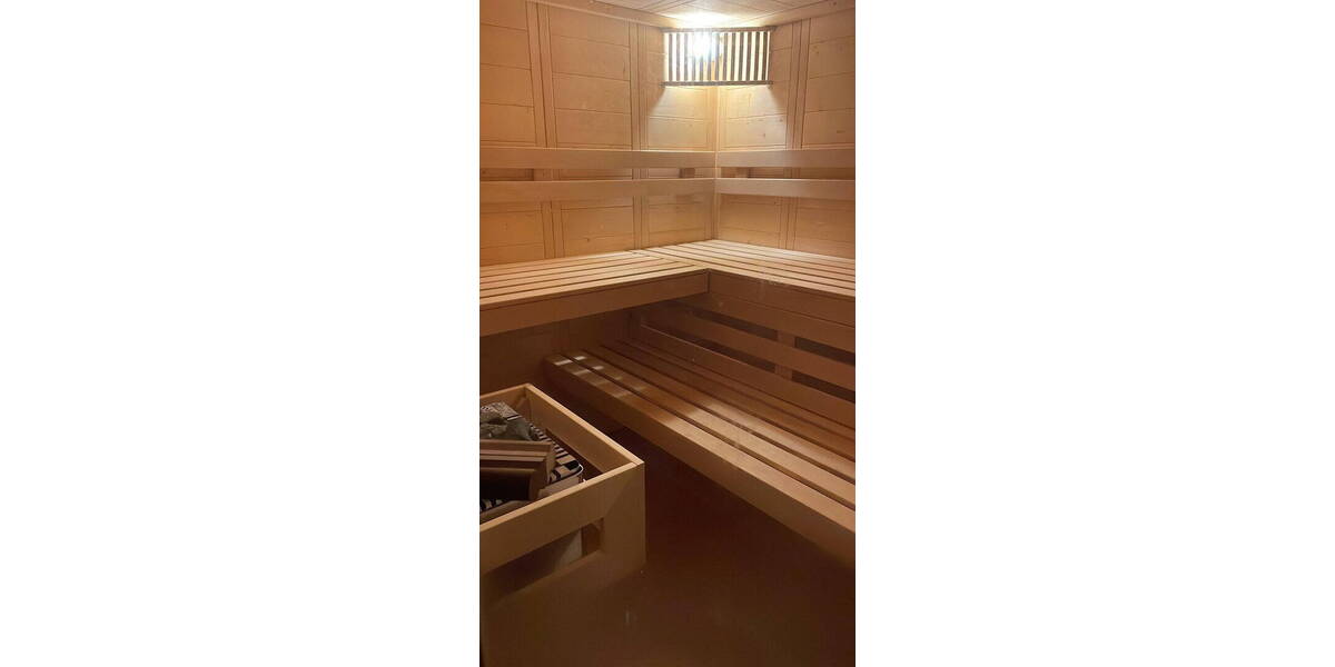 Einfamilienhaus Laufen - 7 Zimmer, 212 m&sup2;, 929.000&euro; | Angebot:25996834