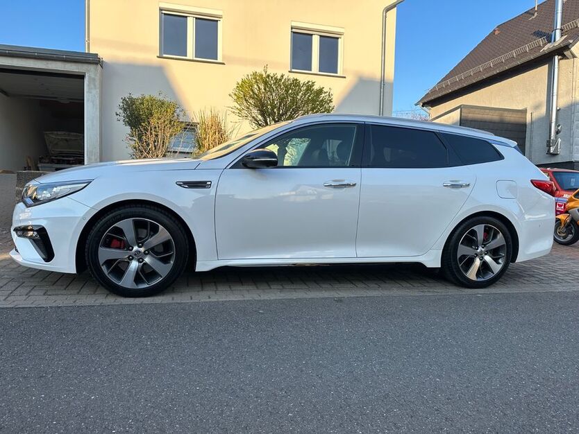 Kia Optima 55.235 km 25.000 € Schiffweiler 66578