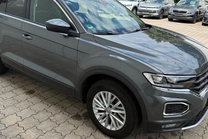 VW T-Roc 125.184 km 18.900 &euro; Bischofswiesen 83483