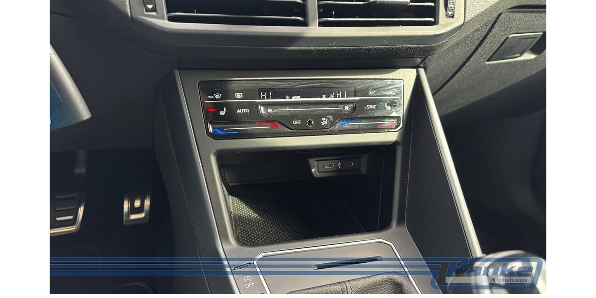 VW Polo R-Line 1.0 TSI DSG*ACC*LED*SHZ*PDC*Cockpit* 21.081 km 19.990 &euro; Berlin 13187