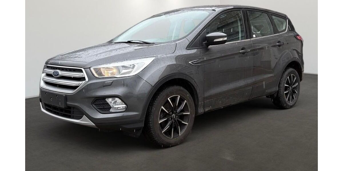 Ford Kuga 109.000 km 11.200 &euro; Velten 16727