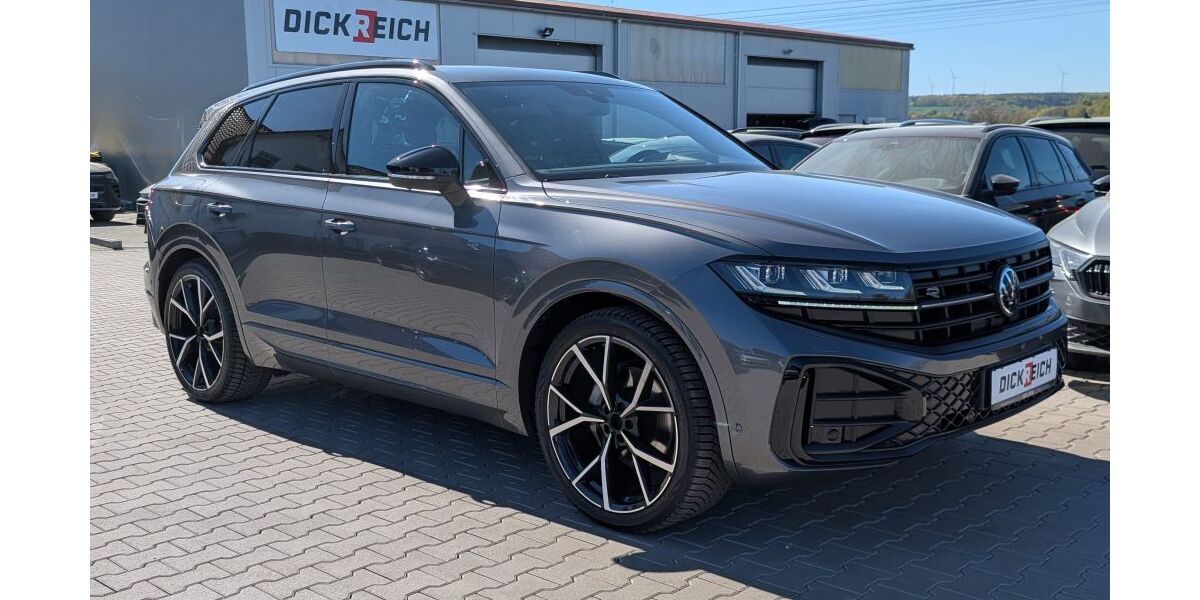 VW Touareg 24.148 km 74.950 &euro; Burghaun 36151