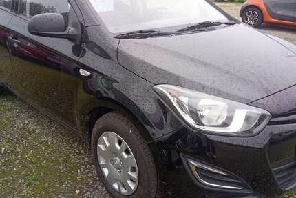 Hyundai i20 73.500 km 5.999 &euro; Hamburg 22309