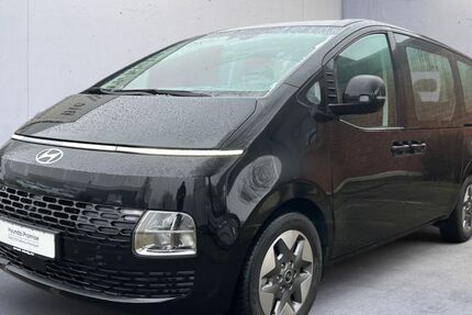 Hyundai STARIA 17.700 km 40.860 &euro; Konstanz 78467