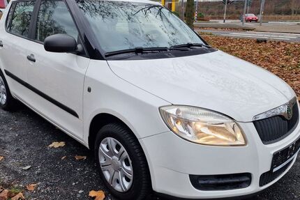 Skoda Fabia 88.000 km 4.999 &euro; Köln 51107