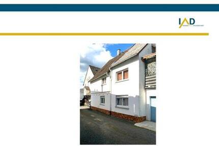 Wohnung Löhnberg - 9 Zimmer, 160 m&sup2;, 269.000&euro; | Angebot:26957804