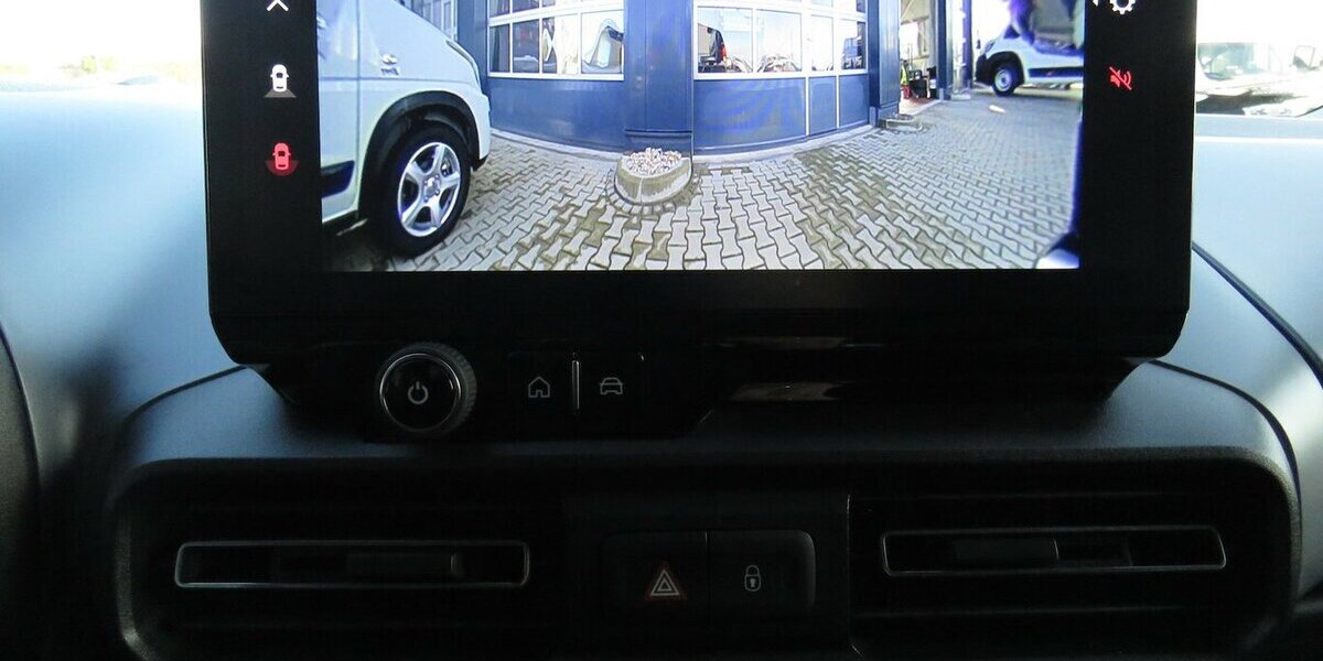 Fiat Doblo Maxi Kombi 130 / 7-Sitze + Vollausstattung 10.280 km 25.790 &euro; Münchenbernsdorf 07589