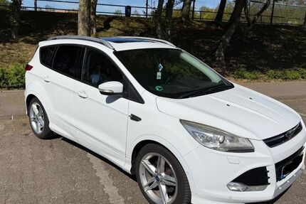 Ford Kuga 168.900 km 9.800 &euro; Wiesbaden 65197