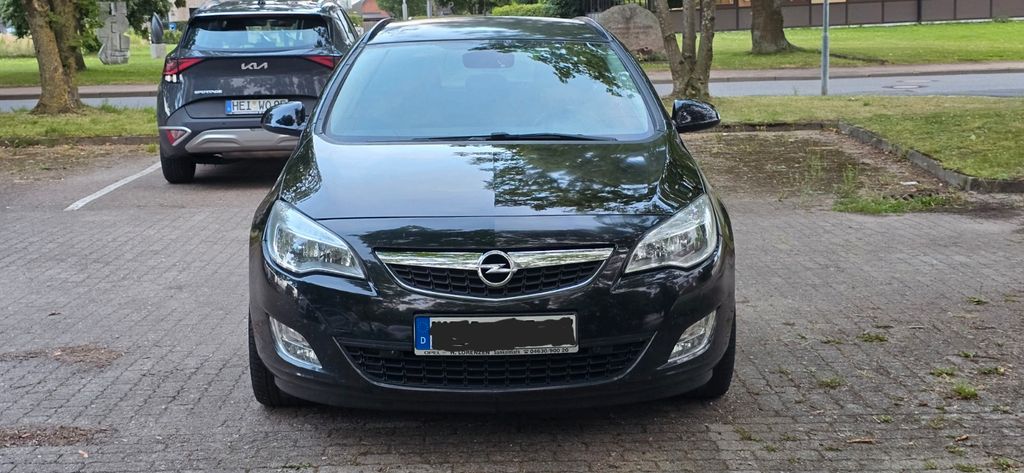 Opel Astra 227.000 km 3.499 &euro; Heide 25746