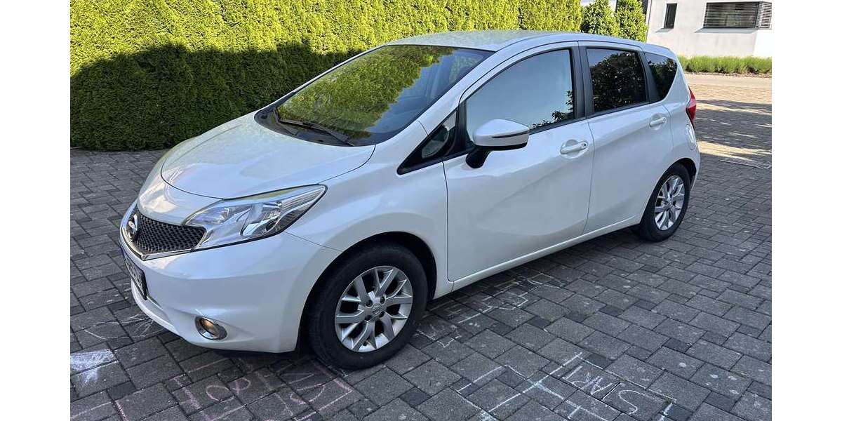Nissan Note 111.000 km 3.450 &euro; Nersingen 89278