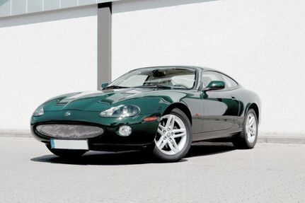 Jaguar XK8