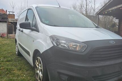 Ford Transit Courier 226.000 km 3.550 &euro; Rüsselsheim 65428