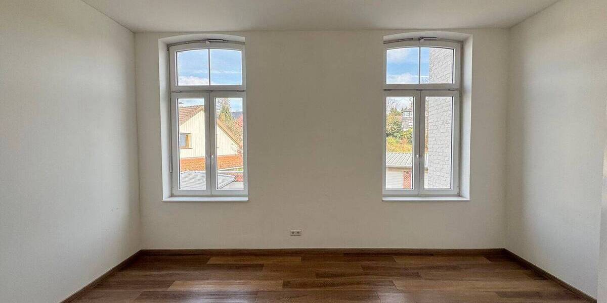 Gewerbeobjekt Windeck / Schladern Schladern - 5 Zimmer, 1.000&euro; | Angebot:26275043