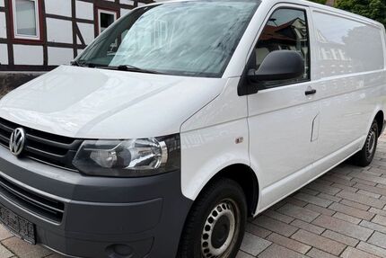 VW T5 Transporter 304.208 km 7.999 &euro; Göttingen 37077
