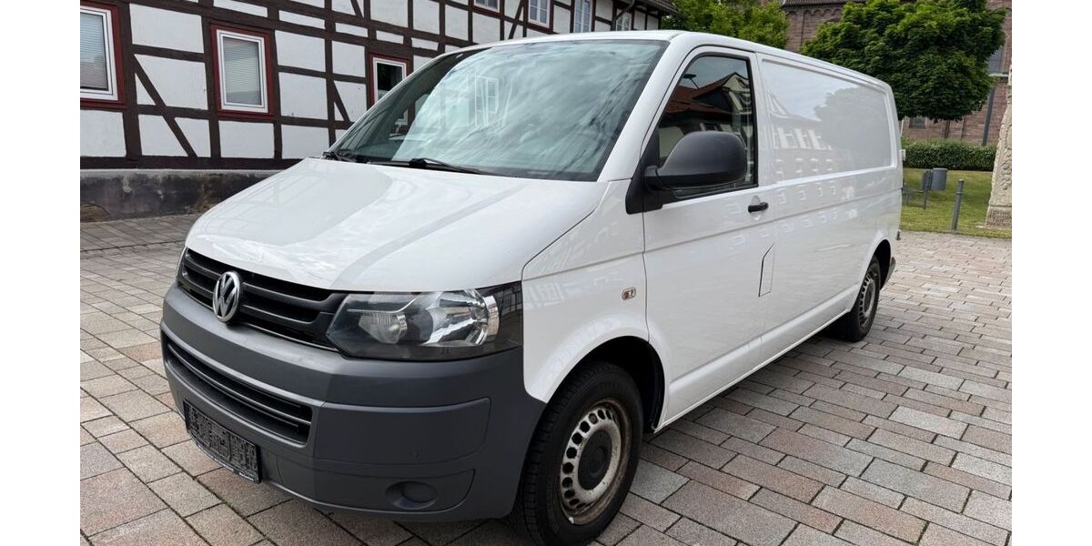 VW T5 Transporter 304.208 km 7.999 &euro; Göttingen 37077