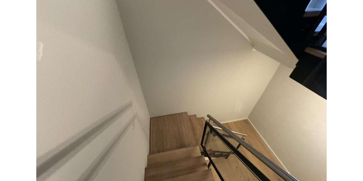 Einfamilienhaus Witten Annen - 6 Zimmer, 172 m&sup2;, 2.250&euro; | Angebot:25419074