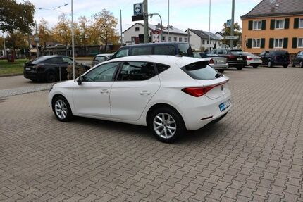 Seat Leon 89.910 km 15.410 € Karlsruhe 76131