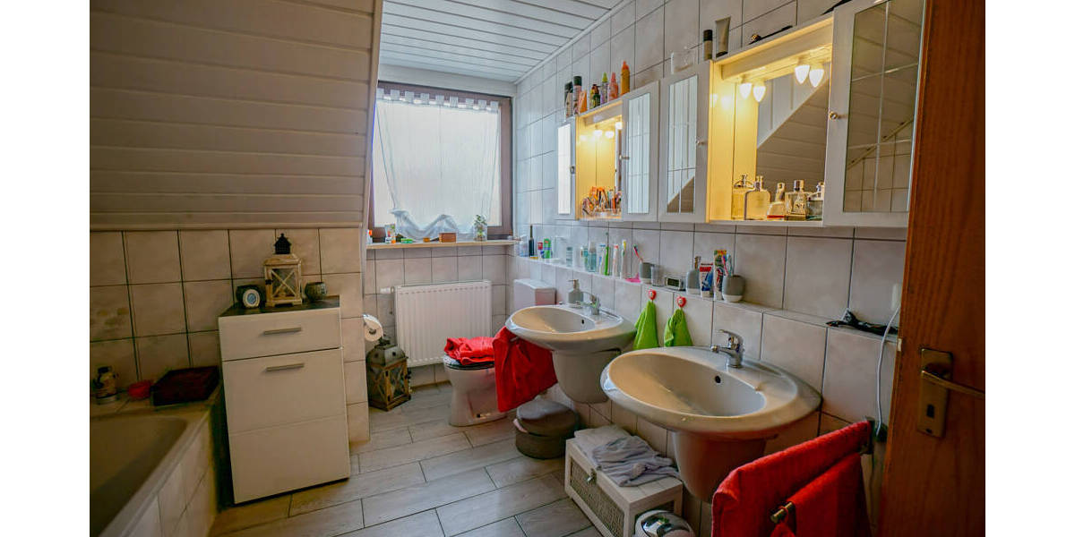 Doppelhaushälfte Allersberg Eismannsdorf - 5 Zimmer, 122 m&sup2;, 1.400&euro; | Angebot:26275736