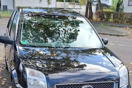 Ford Fusion 188.800 km 3.500 € Köln 50739