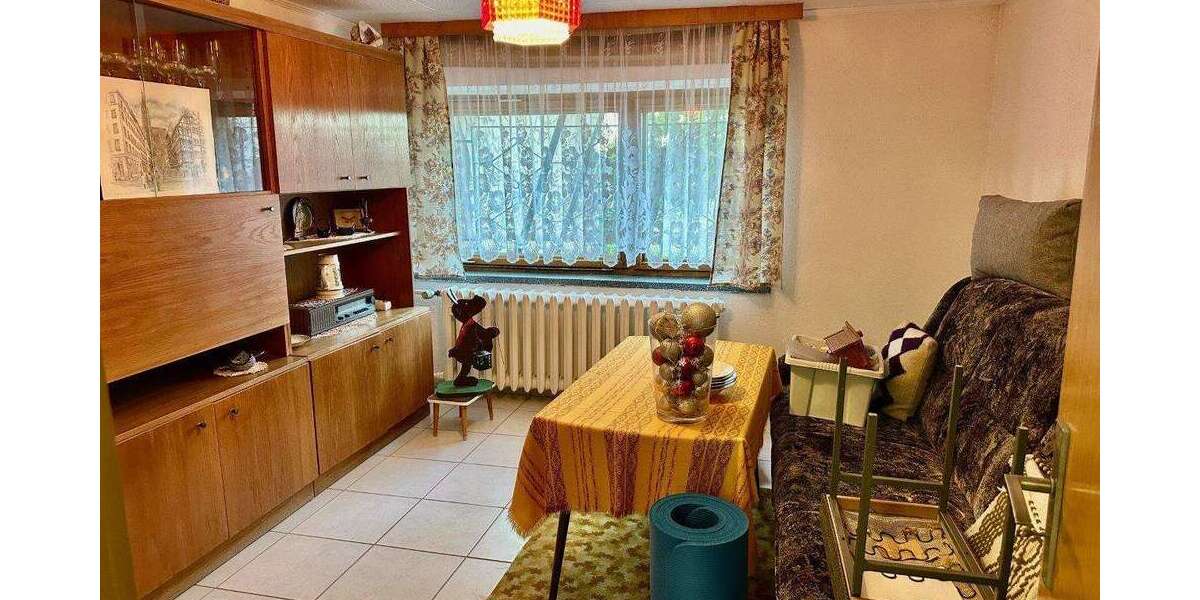 Bungalow - EinZweifamilienhaus mit Wintergarten und tollem Ausblick - Einfamilienhaus Unterwellenborn | Angebot:25809411