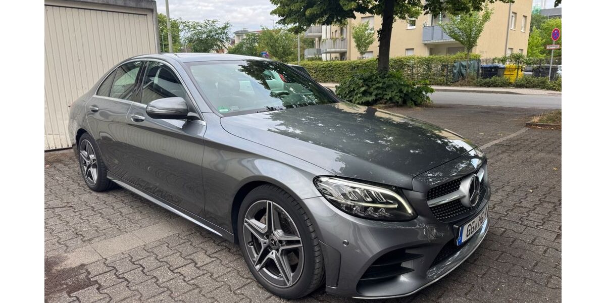 Mercedes-Benz C 200 104.000 km 25.700 &euro; Kelsterbach 65451