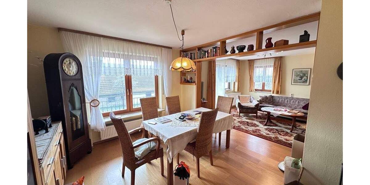 Mehrfamilienhaus, Wohnhaus Ippesheim Herrnberchtheim - 8 Zimmer, 189 m&sup2;, 285.000&euro; | Angebot:25772226