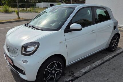 Smart ForFour 95.500 km 6.990 &euro; München 81549